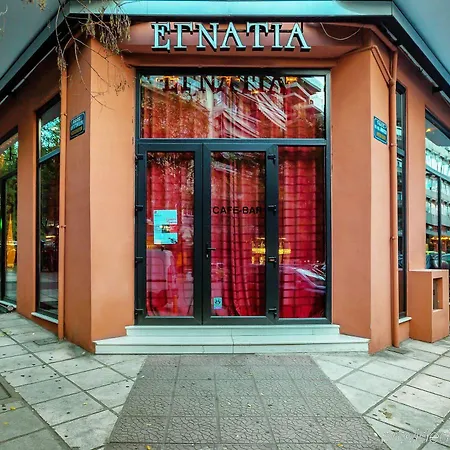 Egnatia Готель